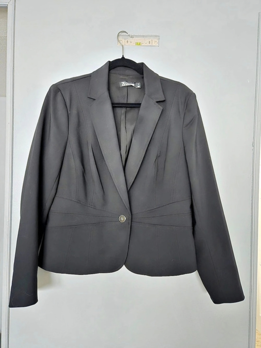 7th Avenue Design New York & Company Women's Black Blazer Size 16 Like New